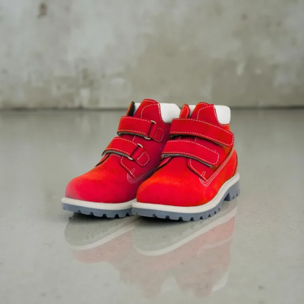 أحذية دعم الكاحل للأطفال