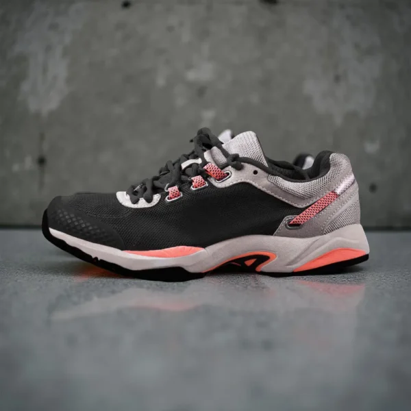 حذاء-جري-رمادي-1-5-1.webp أحذية كرة سلة