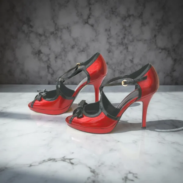 حذاء رقص لاتيني